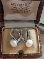 Ezüst valódi fehér gyöngy fülbevaló patentzárral