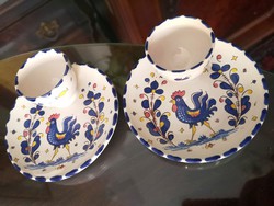 Deruta, Italian hand-painted ceramic soft egg holder with blue rooster majolica