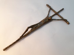E. Huber crucifix, kereszt