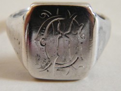 Antik, monogramos vésett ezüst pecsétgyűrű