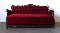 1F195 Antik bordó neobarokk ágyneműtartós kanapé