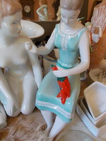 Antik retro figurális porcelán