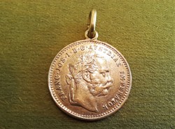 Antik ezüst Ferenc József érméből készített monogramos emlék medál