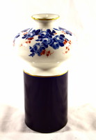 Régi unterweissbach különös fazonnal kézzel festett porcelán váza