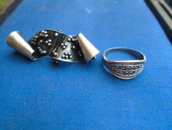 Antik ezüst gyűrű ajándék brossal