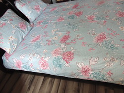 Álomszép virágos ágynemű garnitúra