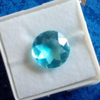 4.80 karátos gyémánt formájú kék akvamarin drágakő tanúsítvánnyal