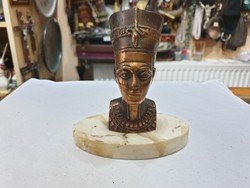 Egyiptomi fém figura