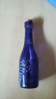 Pici kék dugós üveg palack szőlő mintával