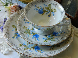 Wawel  kék rózsás reggeliző szett, csésze kistányérok