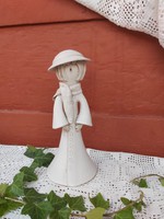 23  cm magas Buday Ágota kerámia  kalapos nipp ,hölgy női szobor Gyűjtői darab