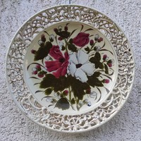Joseph Steidl Znaim wall plate with intricate beautiful painting