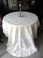 Fehér selyemdamaszt asztalterítő 158 x 256 cm ovális !