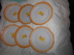 6 db Zsolnay  süteményes  tányér (500 /db)