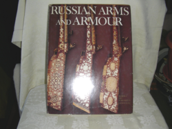 Orosz fegyverekről angol nyelvú könyv