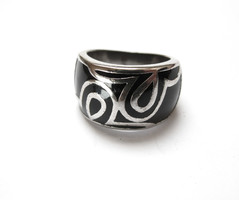 Onix köves vastag ezüst gyűrű.