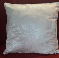 Decorative pillow a