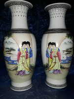 Wonderful hand painted Chinese pair of vases with calligraphic writing in famille rose style