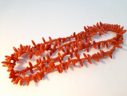 Korallszerű vintage nyaklánc 60 cm