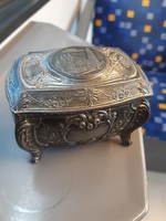 Lenyűgöző antik fém osztrák ékszertartó ládika