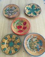 Festett gyönyörű fali tányérok