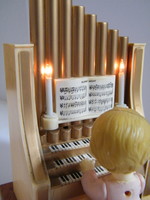 Vintage orgonázó angyal karácsonyi zenedoboz (The Merton 1982)