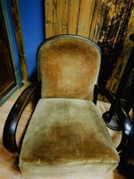Art Deco hajlított keményfa fotel, plüss kárpittal, felújításra vagy vintage butor, most LEÁRAZVA!