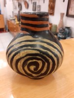 Gorka Lívia retro kerámia váza