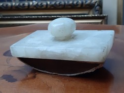 Antique leaf weight marble tapper