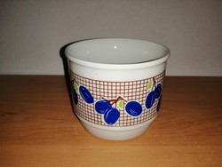 Zsolnay porcelán szilvás bögre (9/d)