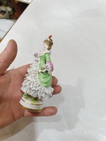 Nápolyi porcelán figura