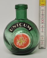 "Zwack J. és Társai Unicum Budapest" címkés, világoszöld kis likőrösüveg (1916)