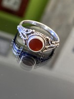 Régi ezüst gyűrű, karneol kővel