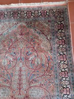 200 x 120 cm kezi csomózasú selyem kasmir szőnyeg eladó