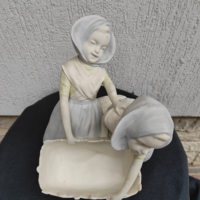 Akciós .Alexander Förster Wien , Rendkívül ritka különleges biszkvit porcelán zongora baba 3,6 kg !