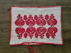 12 ethnographic embroidered handicrafts written in Kalotaszeg, Transylvania