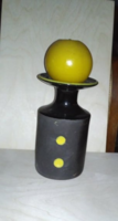 Kerámia gyertyatartó, fekete, sárgával díszítve / jelzett