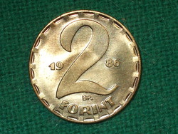 2 Forint 1986! Only 30,000 pieces. ! It was not in circulation! It's bright! The rarest is 2 forints!