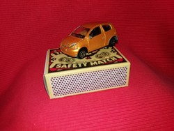 Old yet French majorette toyota yaris metal small car according to pictures
