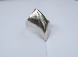 Elongated, smooth silver ring - 1 ft auctions!