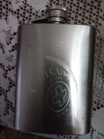 Rozsdamentes Unicumos flaska