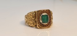 Colombian emerald gold ring