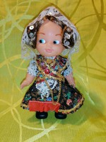 Folk costume retro doll (731)