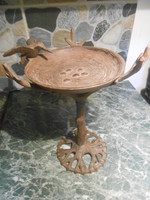 Madáritató öntöttvas asztali barna kismadárral 26*16*12 cm