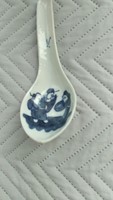 Chinese spoon is less than 400ft