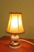 Mini asztali lámpa selyem ernyővel