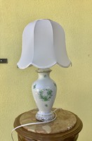 Herendi porcelán lámpa, zöld indiai kosár mintás, selyemernyővel.