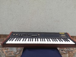 Yamaha CP10. Electronic Piano.