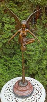 Hatalmas repülő tündér - bronz szobor műalkotás