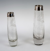 Ezüst nyakú csiszolt üveg vázák madaras jelenettel (kisebb)